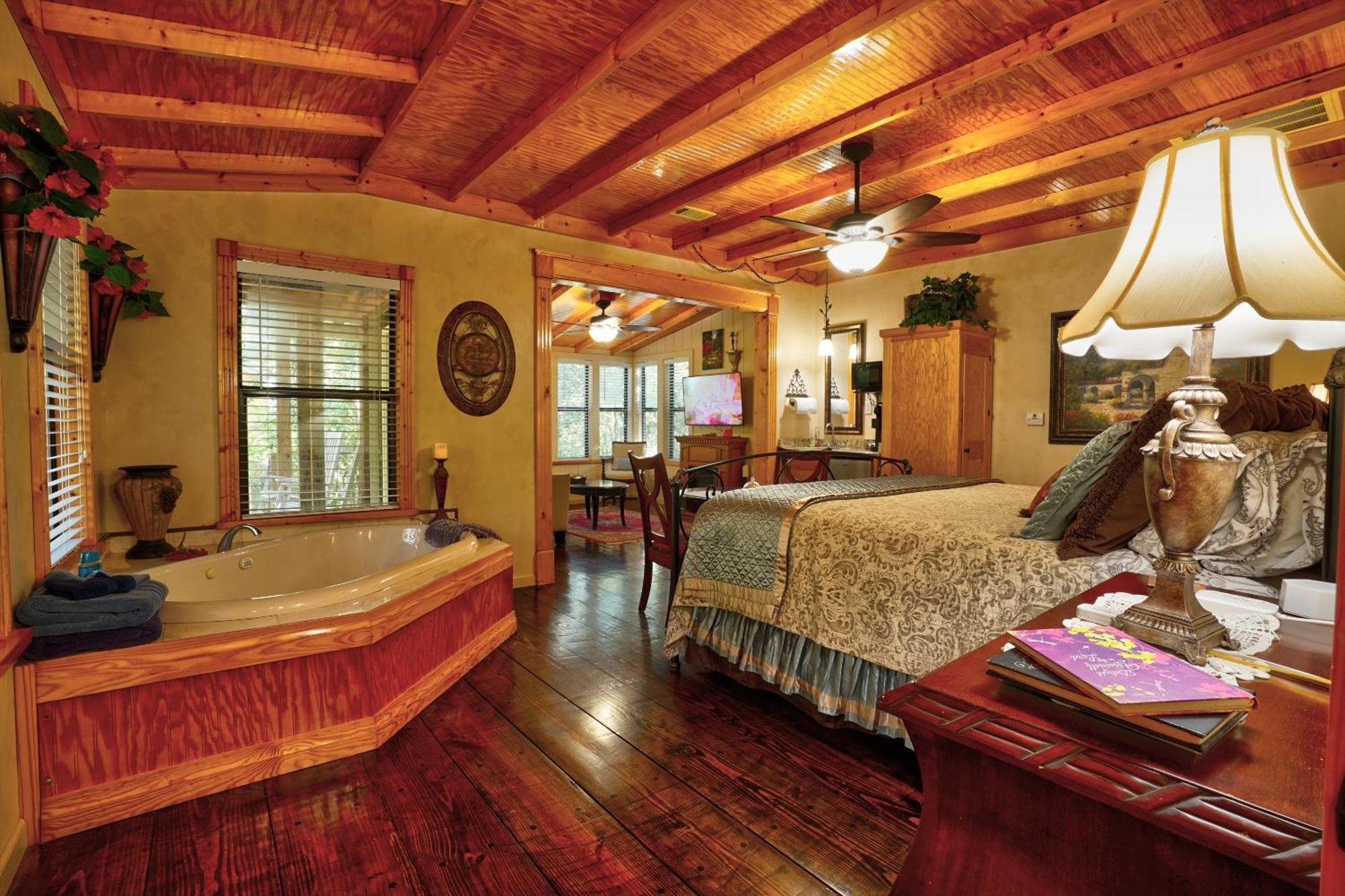Bed And Breakfast On White Rock Creek Уэйко Экстерьер фото